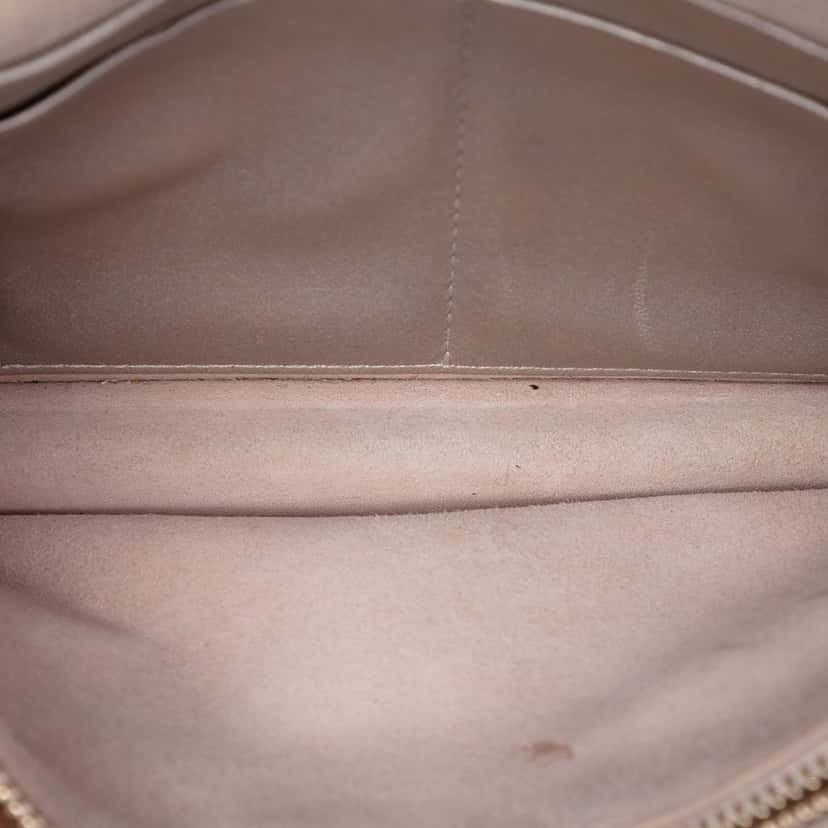 Dior Metallic Lambskin Cannage Lady Dior Wallet On Chain Silver Leather Very good condition - Model View