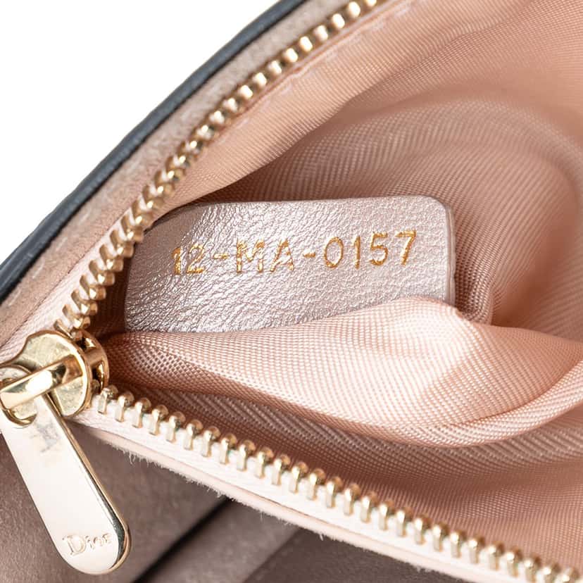 Dior Metallic Lambskin Cannage Lady Dior Wallet On Chain Silver Leather Very good condition - Box View