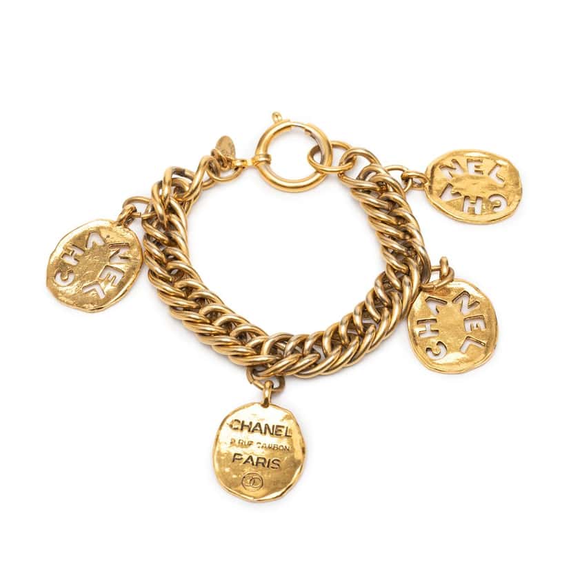 Chanel Gold Plated 31 Rue Cambon Logo Charm Bracelet Gold Metal Very good condition - Front View