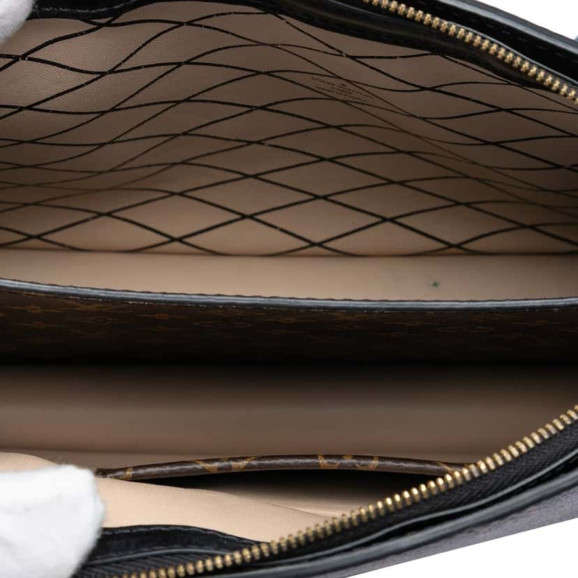 Louis Vuitton Monogram Reverse Trunk Clutch Brown Very good condition - Model View