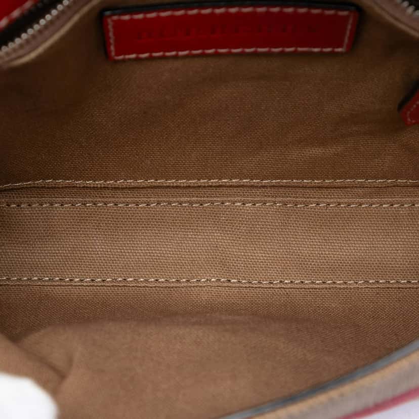 Burberry Leather and House Check Canvas Henham Crossbody Red Leather Very good condition - Model View