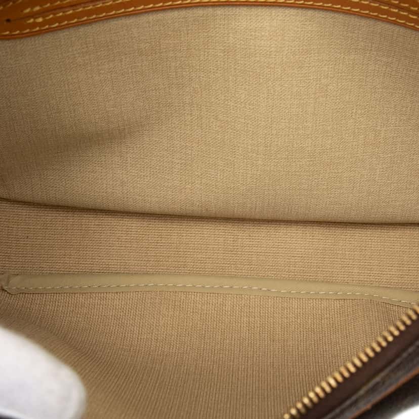 Louis Vuitton Monogram Reporter PM Brown Very good condition - Model View