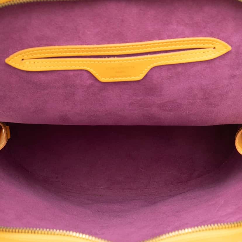 Louis Vuitton Epi Gobelins Yellow Leather Very good condition - Model View