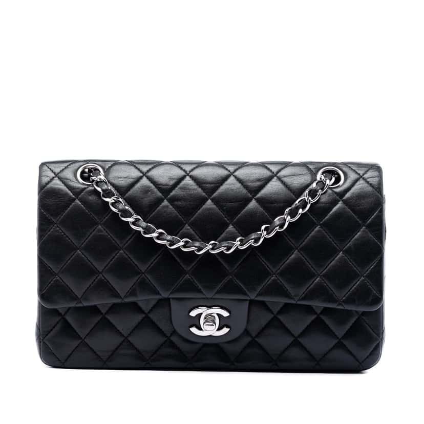 Chanel Medium Classic Lambskin Double Flap Black Leather Very good condition - Front View