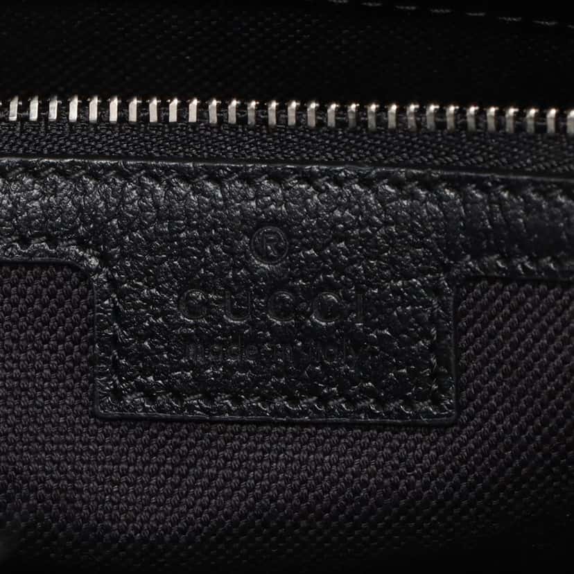 Gucci GG Supreme Trimmed Calfskin Crossbody Black Leather Very good condition - Box View