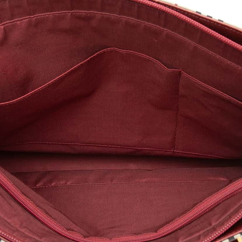 Burberry House Check Canvas Tote Beige Very good condition - Model View