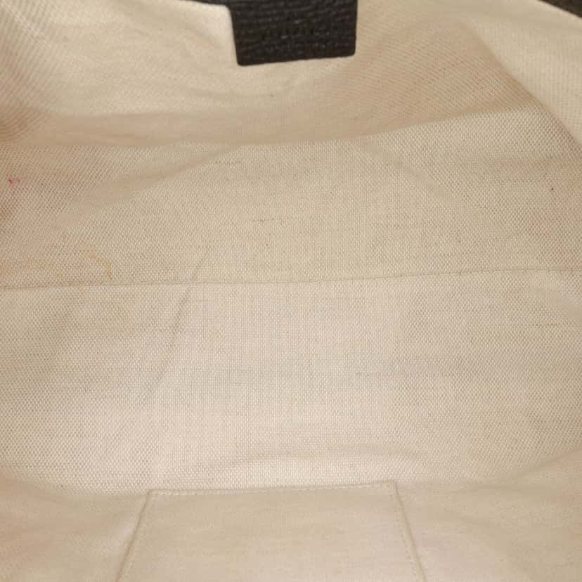 Gucci Medium Calfskin Soho Chain Tote Black Leather Good condition - Model View