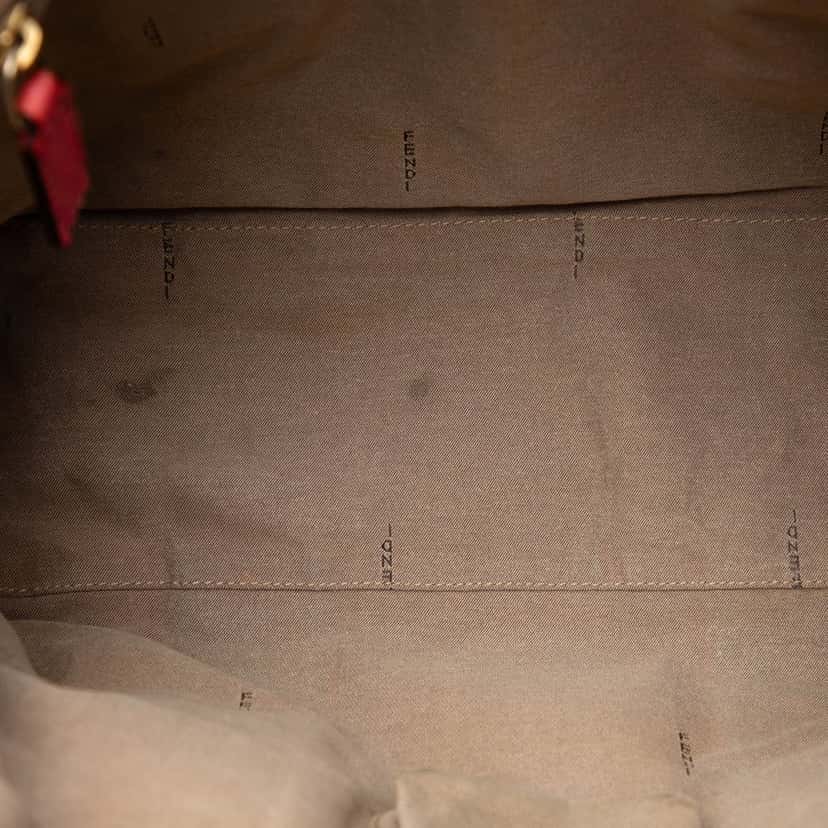 Fendi Zucchino Canvas Tote Beige Very good condition - Model View