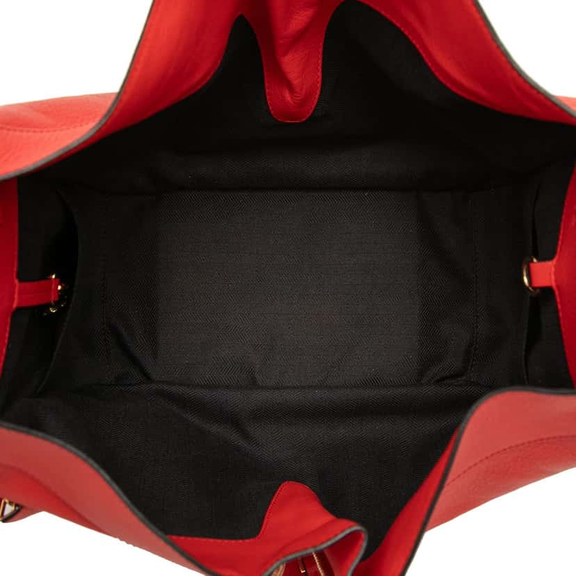 Loewe Small Calfskin Hammock Satchel Red Leather Very good condition - Model View