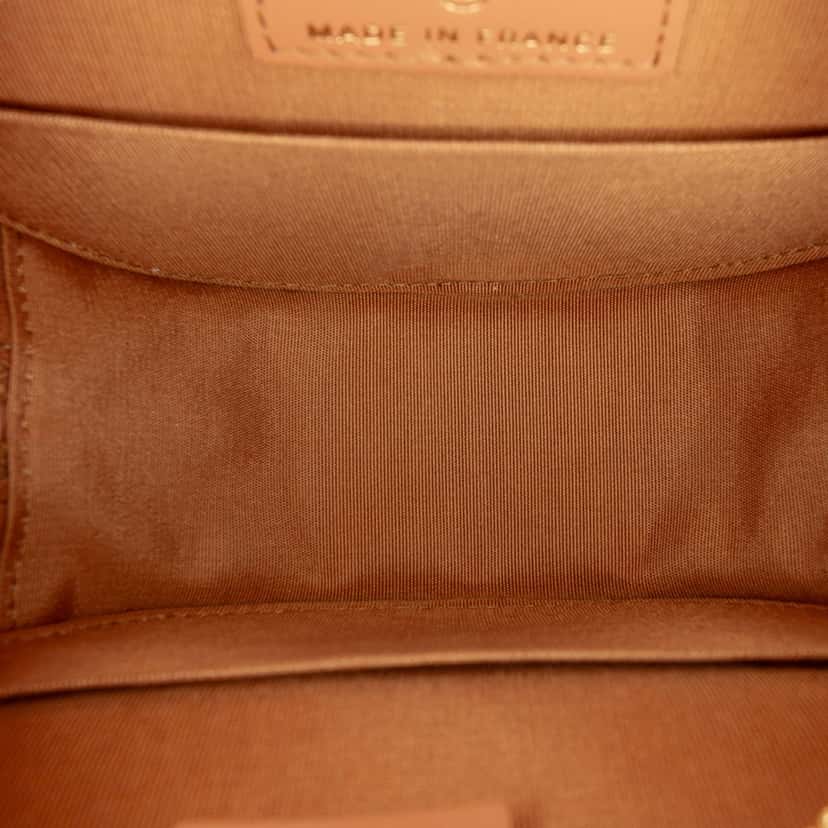 Chanel Mini Round 19 Clutch with Strap Brown Leather Very good condition - Model View