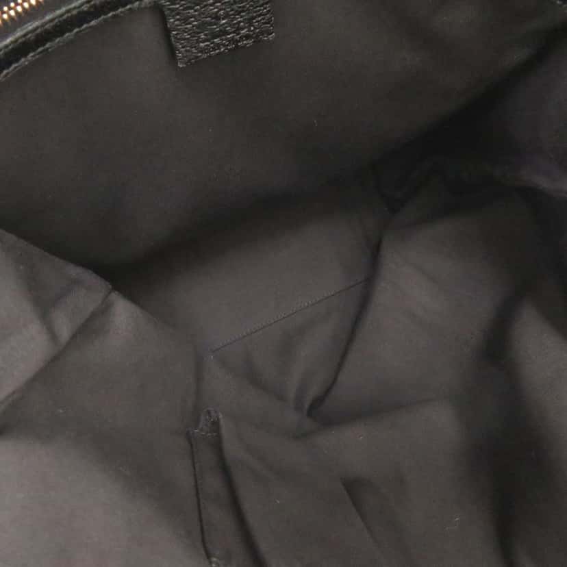 Gucci GG Canvas Charmy Tote Black Very good condition - Model View
