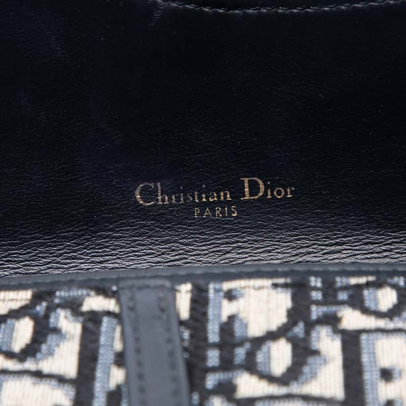Dior Oblique Canvas Saddle Wallet On Chain Blue Very good condition - Model View