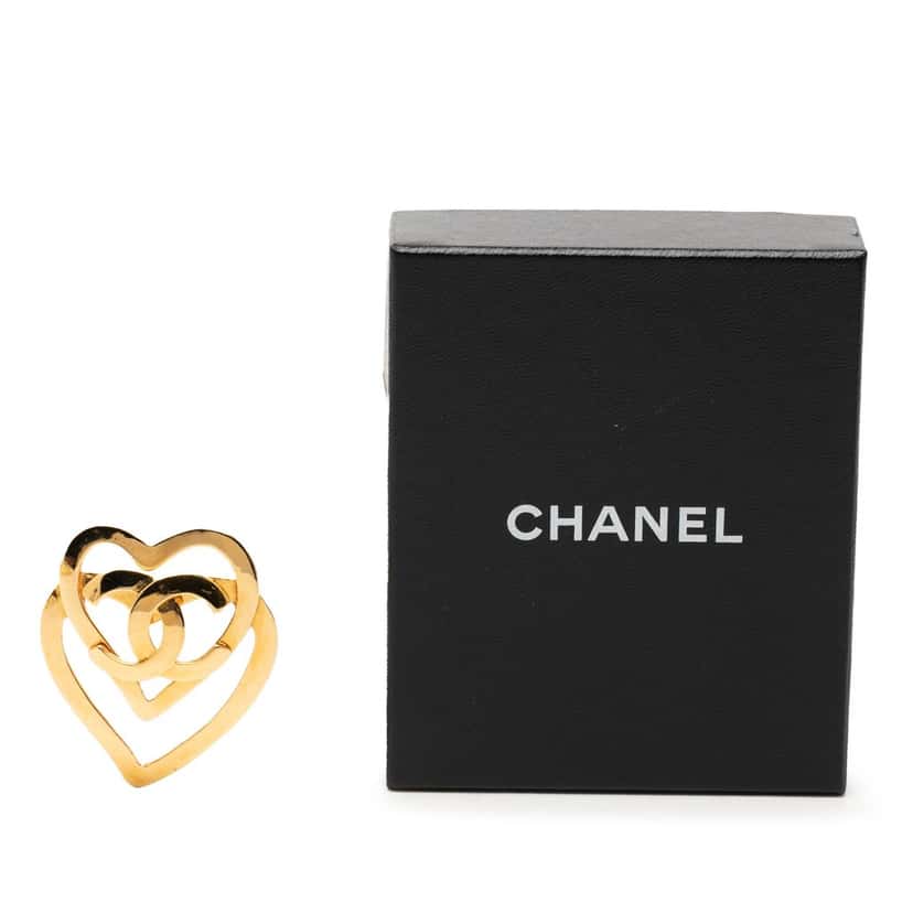 Chanel CC Gold Plated Double Heart Brooch Gold Metal Very good condition - Model View