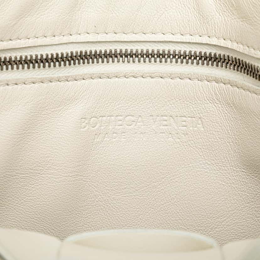 Bottega Veneta Nappa Intrecciato Cassette Messenger White Leather Very good condition - Box View