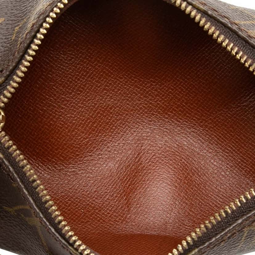 Louis Vuitton Monogram Papillon Pochette Brown Very good condition - Model View