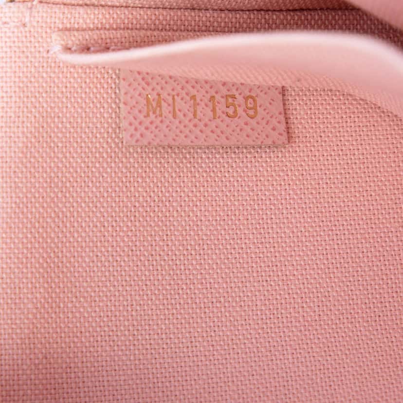 Louis Vuitton Damier Azur Pochette Felicie White Very good condition - Box View