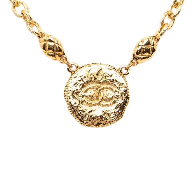 Chanel CC Gold Plated Round Pendant Necklace Gold Metal Very good condition - Inside View