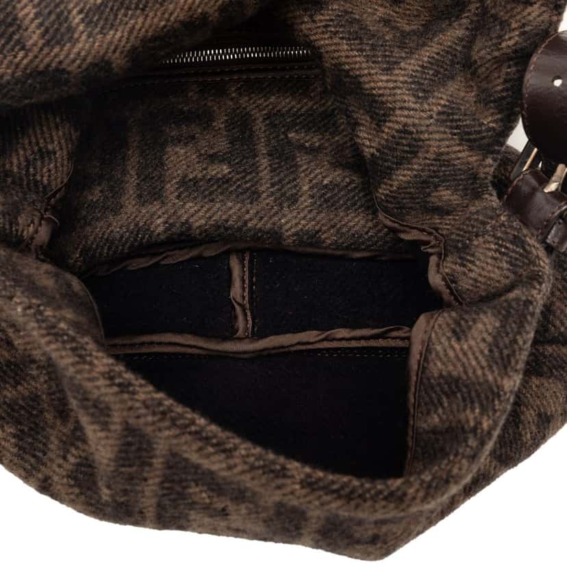Fendi Mini Zucca Wool Baguette Brown Very good condition - Model View