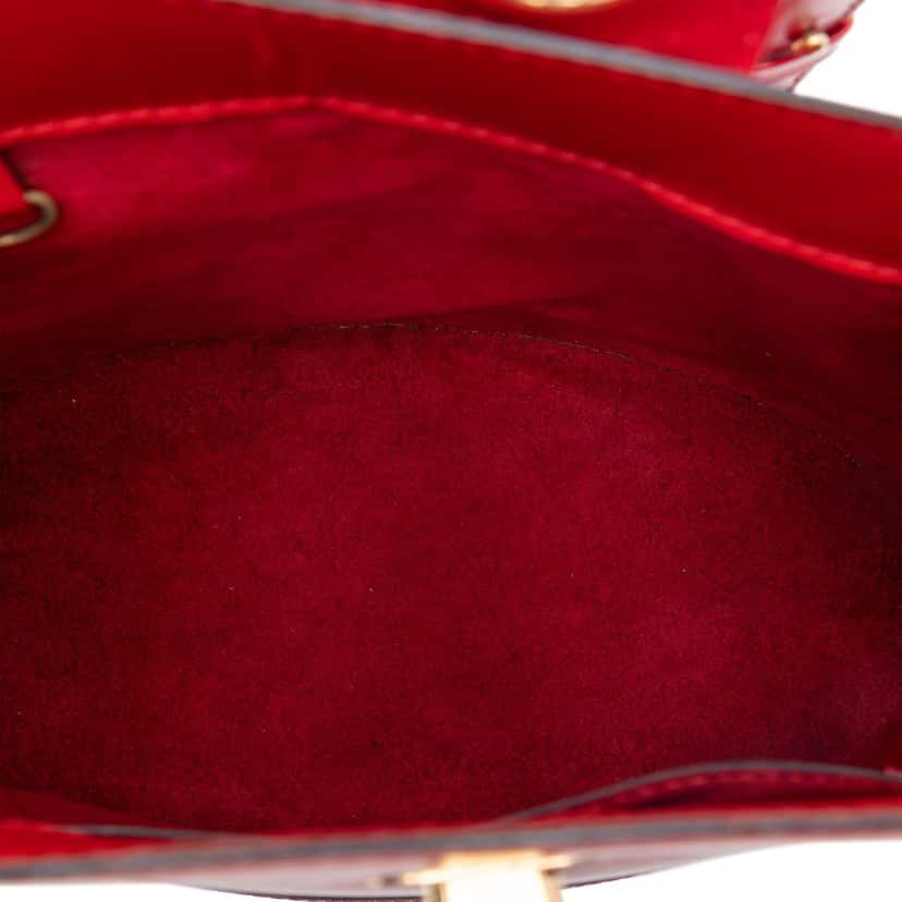 Louis Vuitton Epi Cluny Red Leather Very good condition - Model View