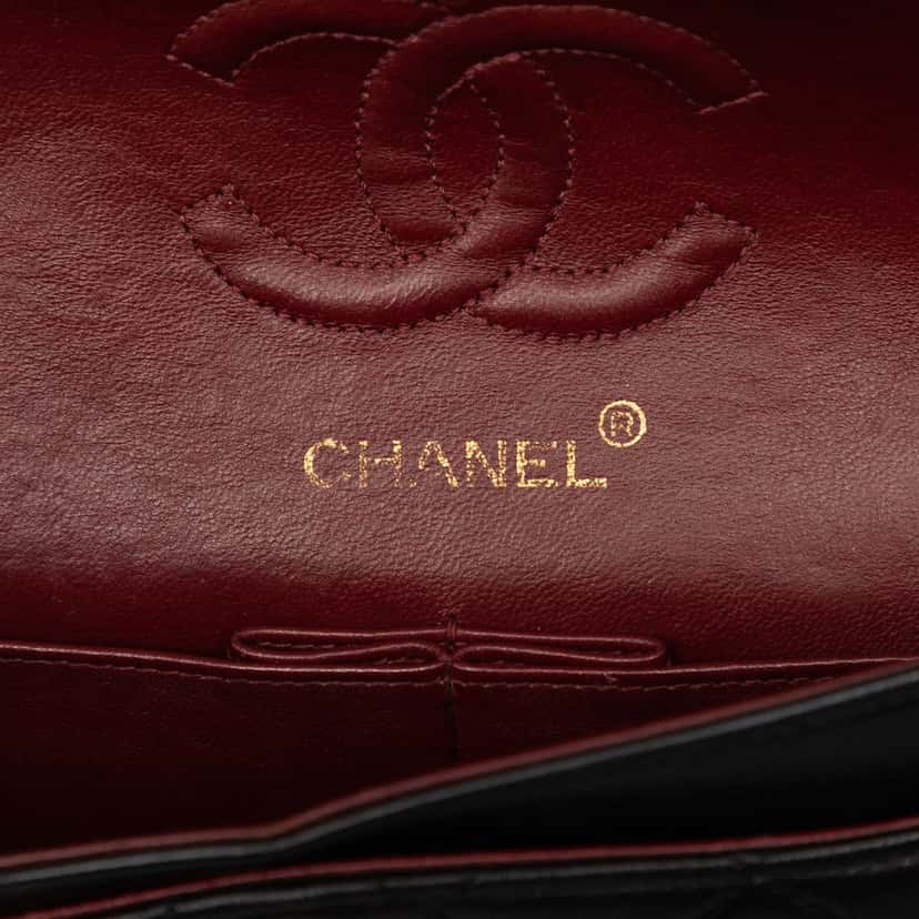 Chanel Small Classic Lambskin Double Flap Black Leather Very good condition - Box View