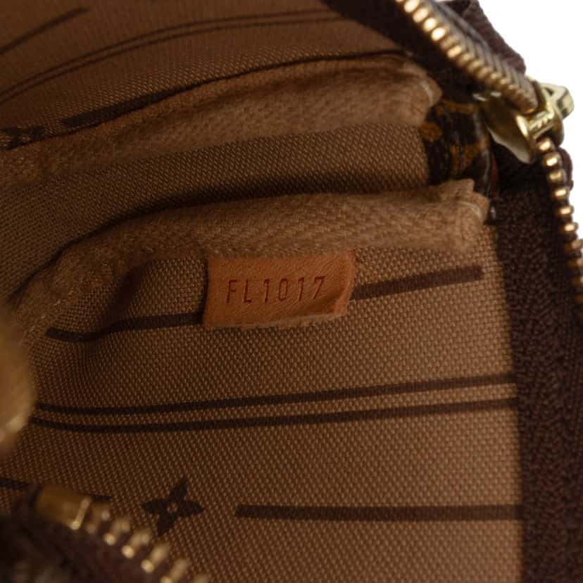 Louis Vuitton Monogram Trunks and Bags Mini Pochette Accessoires Brown Very good condition - Box View