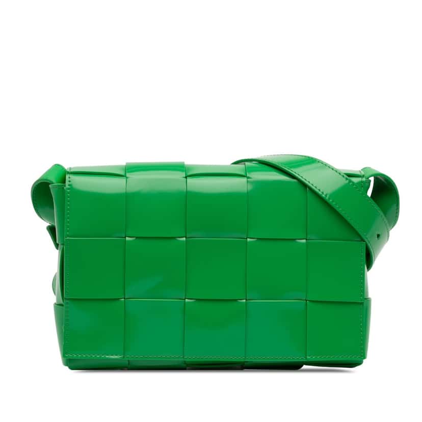 Bottega Veneta Patent Intrecciato Cassette Crossbody Green Leather Very good condition - Front View