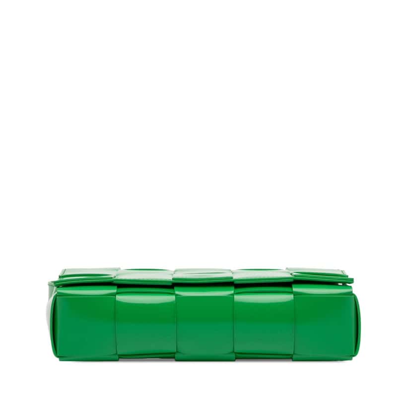 Bottega Veneta Patent Intrecciato Cassette Crossbody Green Leather Very good condition - Inside View