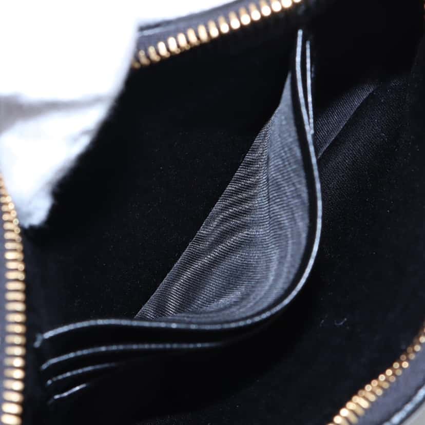 Miu Miu Matelasse Nappa Crossbody Black Leather Very good condition - Box View