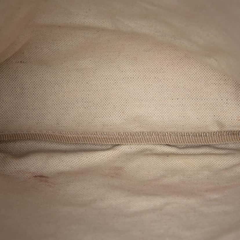 Gucci GG Supreme Crossbody Beige Very good condition - Model View