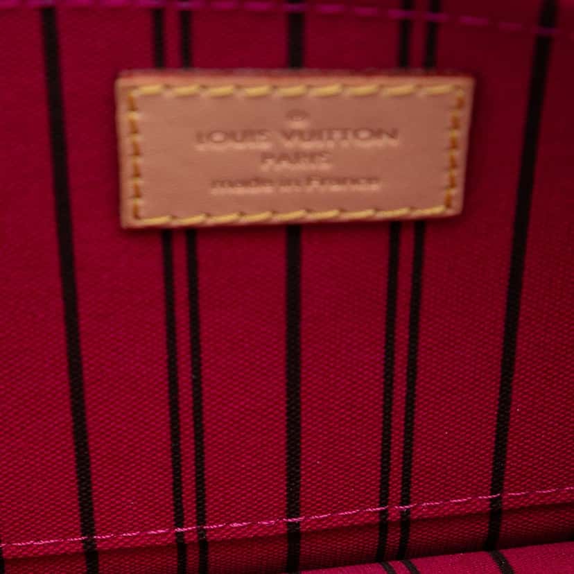 Louis Vuitton Monogram Neverfull MM Pouch Brown Very good condition - Model View