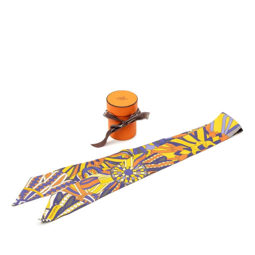 Hermès Les Flots Du Cheval Silk Twilly Scarf Gold Very good condition - Box View