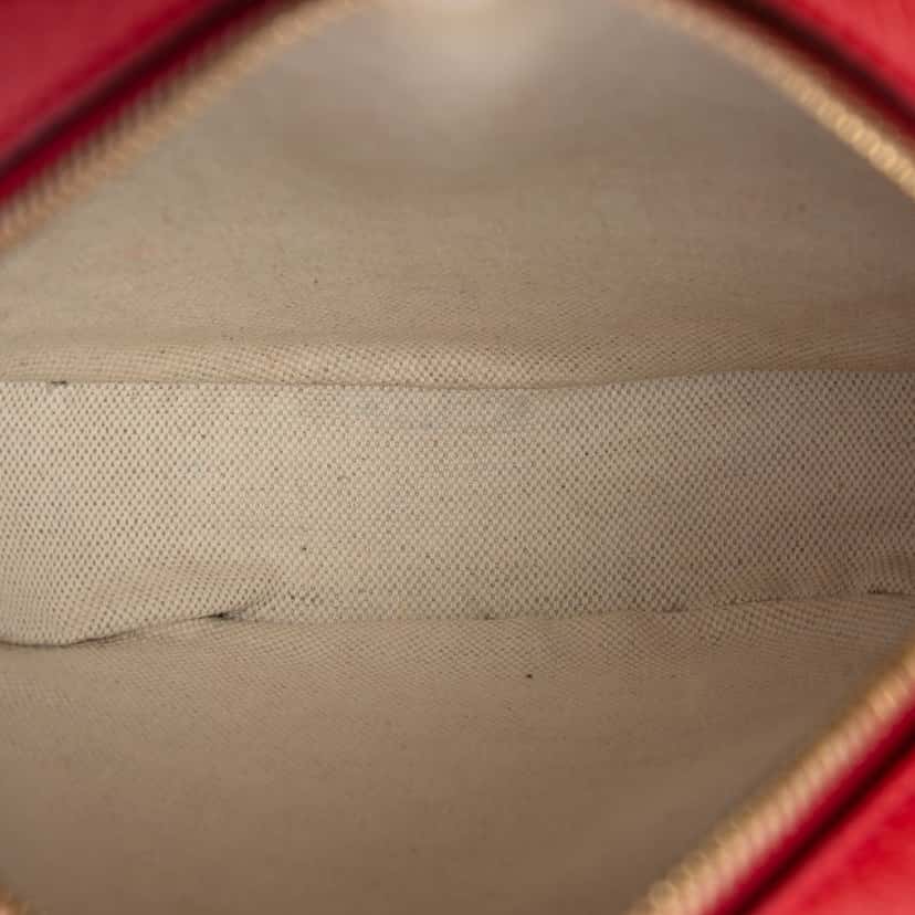 Gucci GG Supreme Apple Round Crossbody Beige Very good condition - Model View