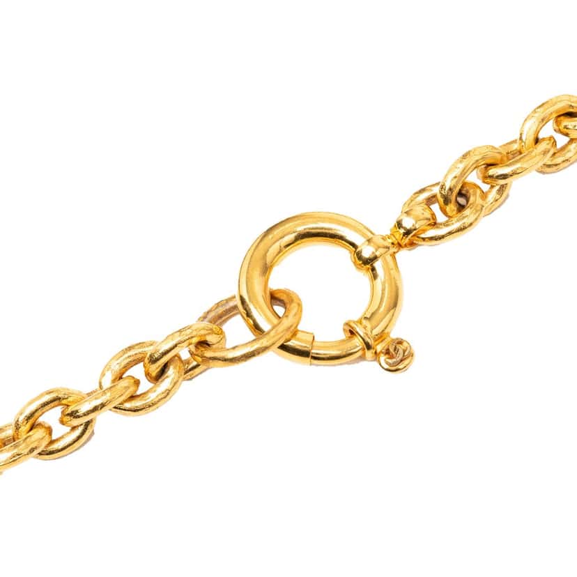 Chanel CC Gold Plated Medallion Pendant Necklace Gold Metal Very good condition - Box View