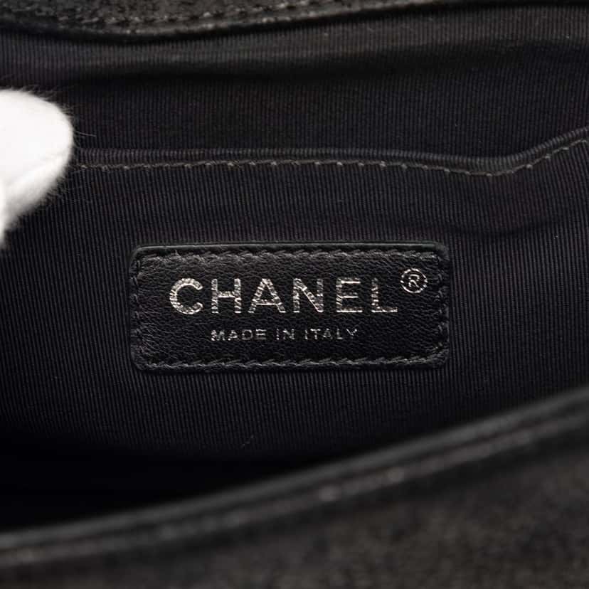 Chanel Old Medium Quilted Suede Chesterfield Boy Flap Black Leather Very good condition - Box View