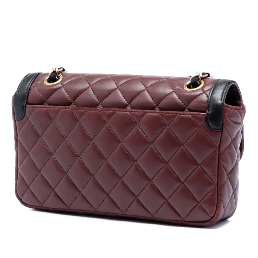 Chanel Small Quilted Lambskin Two Tone Day Flap Red Leather Very good condition - Back View