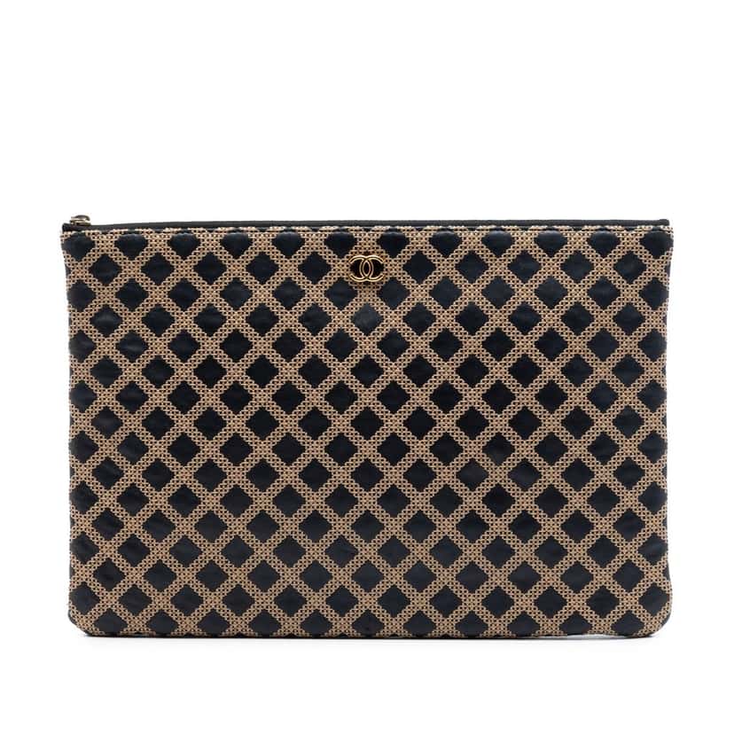 Chanel Large Quilted Lambskin Cross Stitch O Case Clutch Black Leather Very good condition - Front View