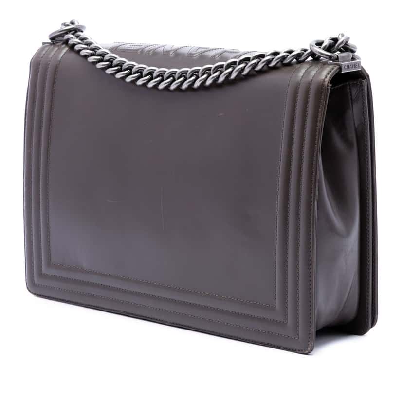 Chanel Large Glazed Calfskin Boy Flap Brown Leather Very good condition - Back View