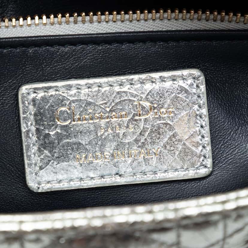 Dior Mini Metallic Crinkled Calfskin Cannage Lady Dior Silver Leather Very good condition - Box View
