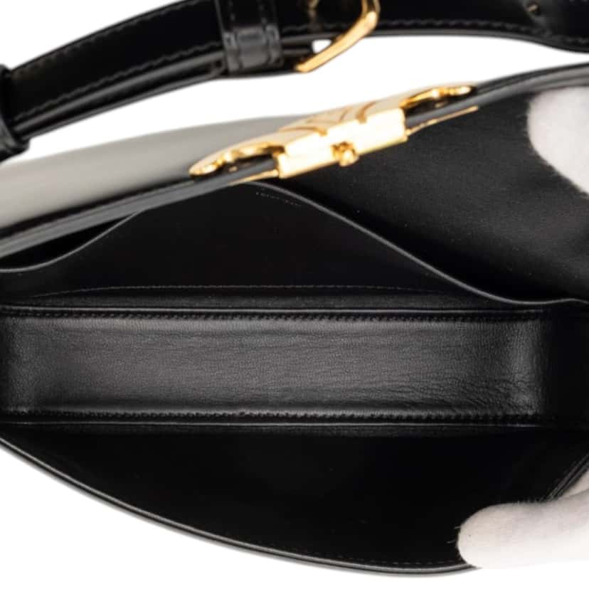 Celine Shiny Calfskin Claude Shoulder Bag Black Leather Very good condition - Model View