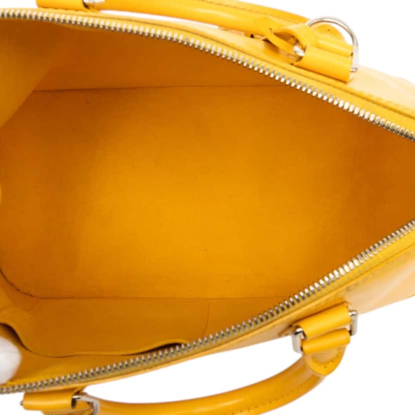Louis Vuitton Epi Alma PM Yellow Leather Very good condition - Model View