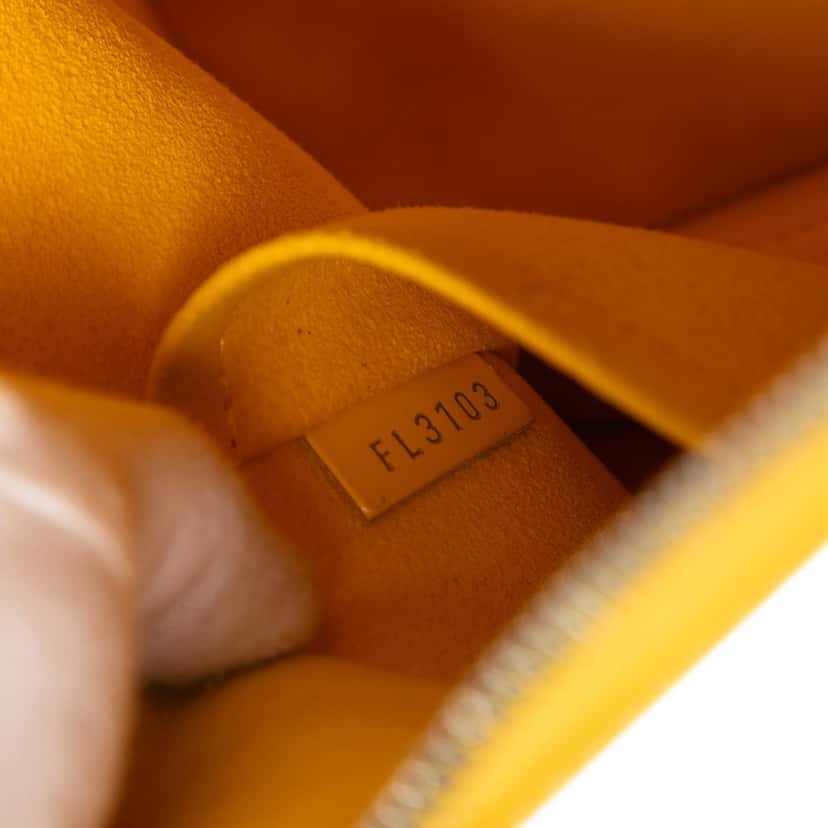 Louis Vuitton Epi Alma PM Yellow Leather Very good condition - Box View
