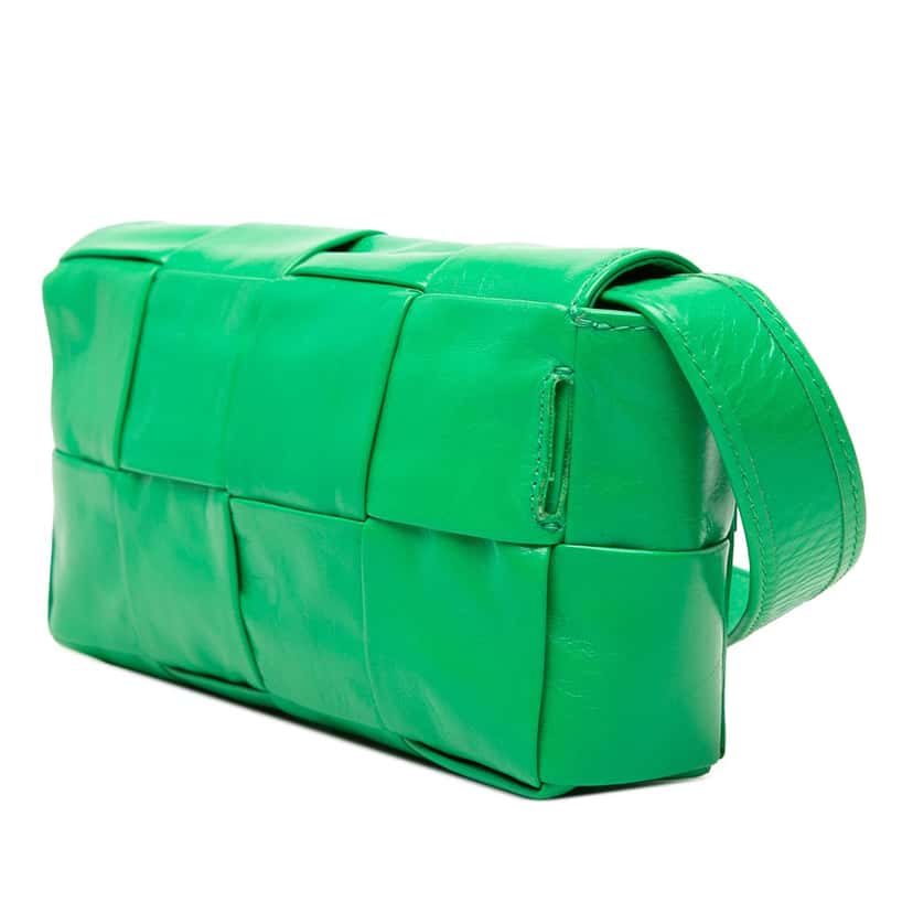 Bottega Veneta Mini Paper Calfskin Intrecciato Cassette Belt Bag Green Leather Very good condition - Back View
