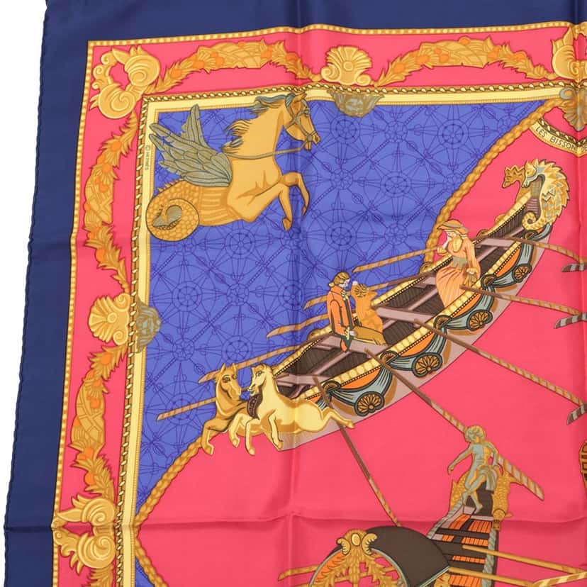 Hermès Les Bissone De Venise Silk Scarf 90 Red Very good condition - Inside View