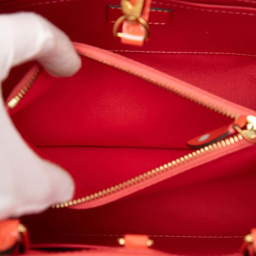Louis Vuitton Monogram Vernis Montaigne BB Orange Leather Very good condition - Model View