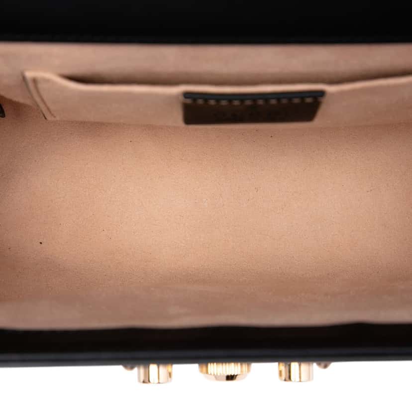Gucci Small GG Supreme Bee Padlock Crossbody Beige Very good condition - Model View
