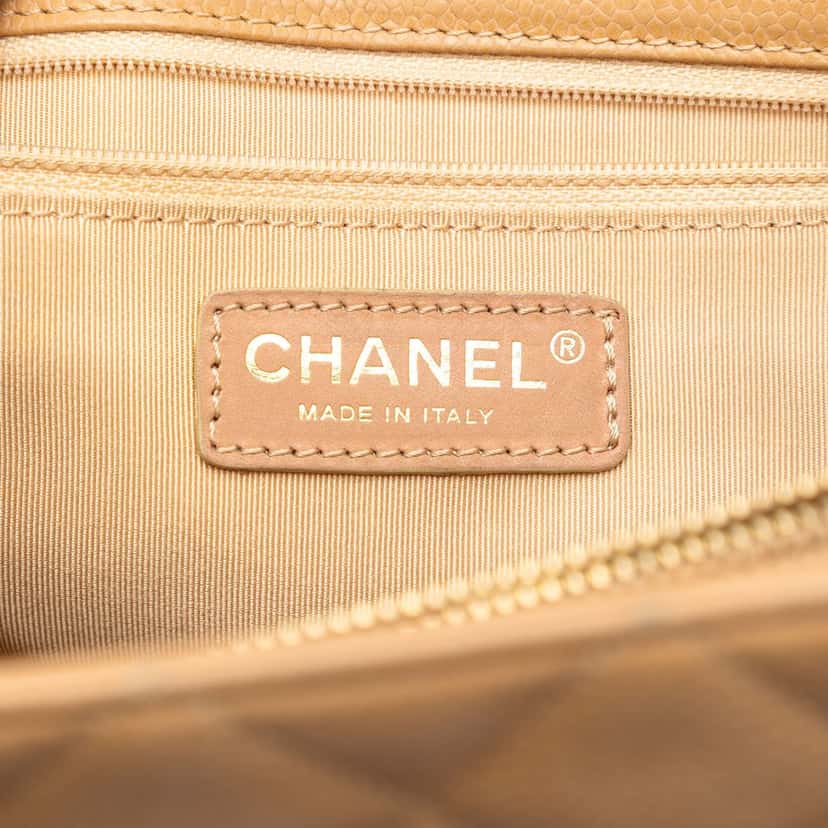 Chanel Caviar Grand Shopping Tote Beige Leather Very good condition - Box View