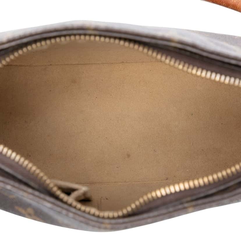 Louis Vuitton Monogram Looping MM Brown Very good condition - Model View