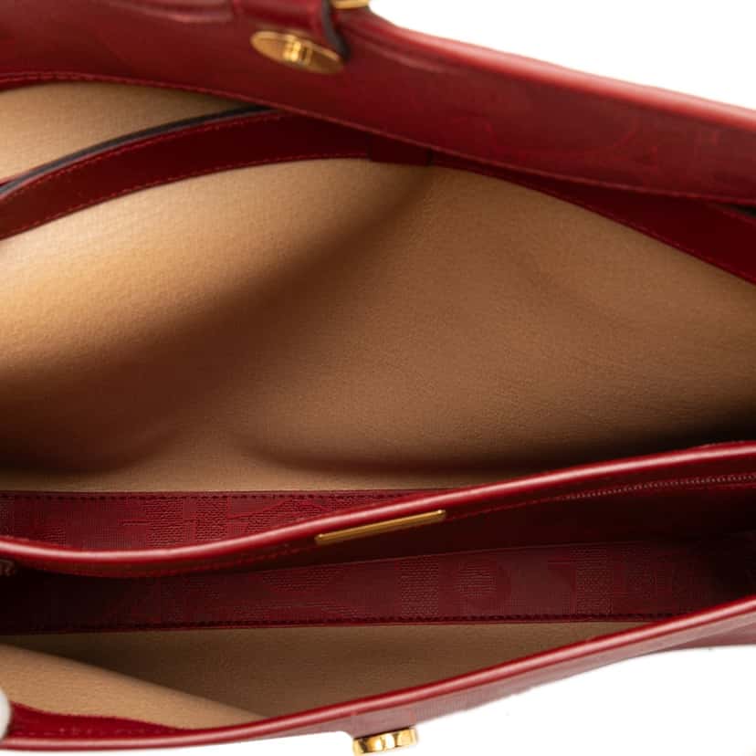 Dior Diorissimo Trotter Coated Canvas Crossbody Red Very good condition - Model View