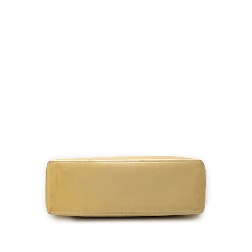 Louis Vuitton Monogram Vernis Wilshire MM Yellow Leather Good condition - Inside View