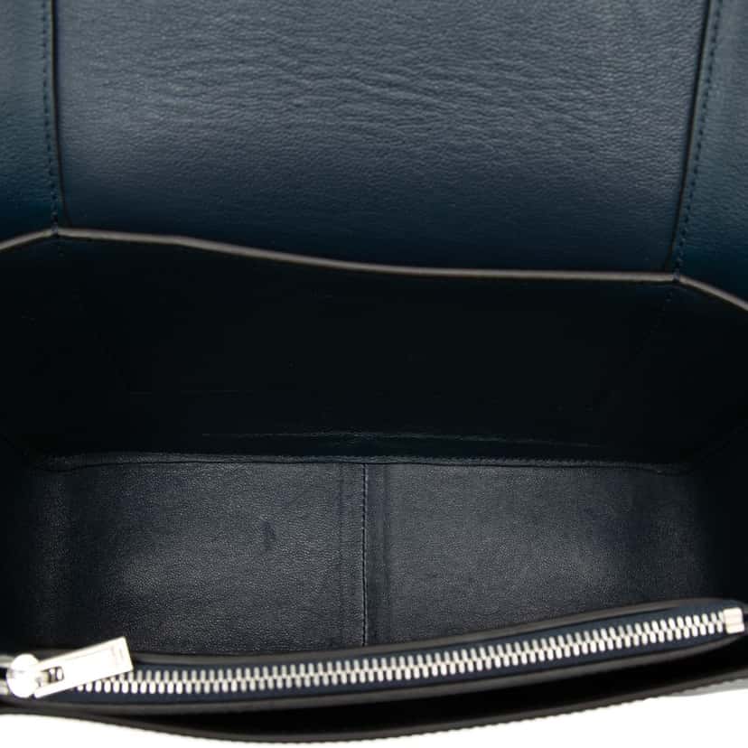 Celine Medium Shiny Smooth Calfskin Frame Shoulder Bag Blue Leather Very good condition - Model View